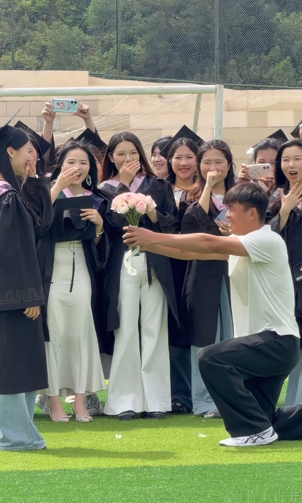 年少的脸红 胜过一切告白 