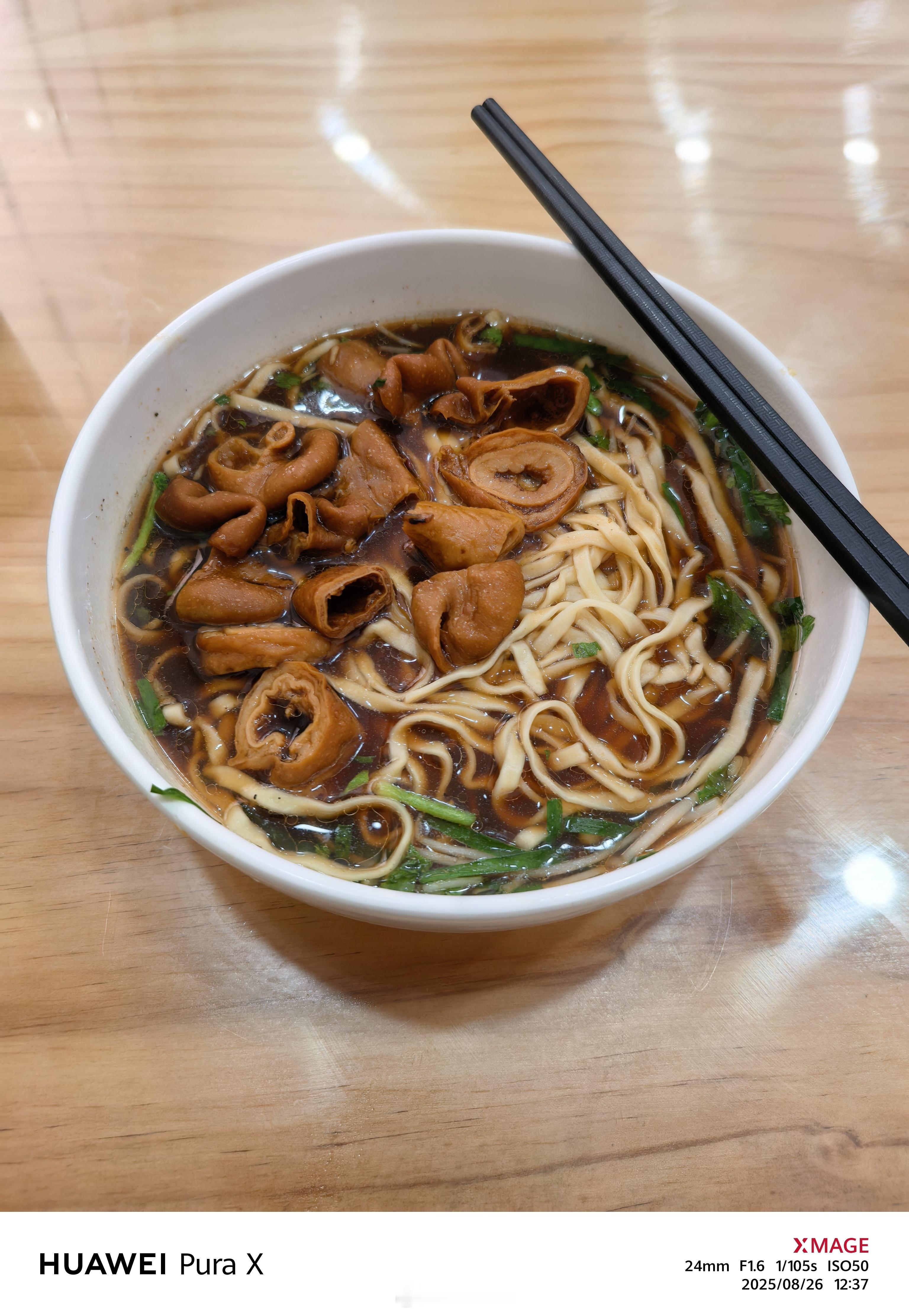 Pura X主摄 VS Pura80Pro主摄确实是Pura X拍的更有食欲一些
