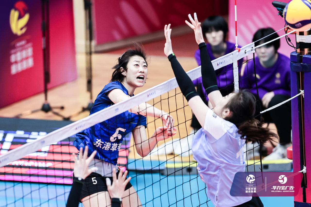 【女排联赛2月3日A级循环赛收官战赛程】
中国女排超级联赛双循环最后一轮
2月3