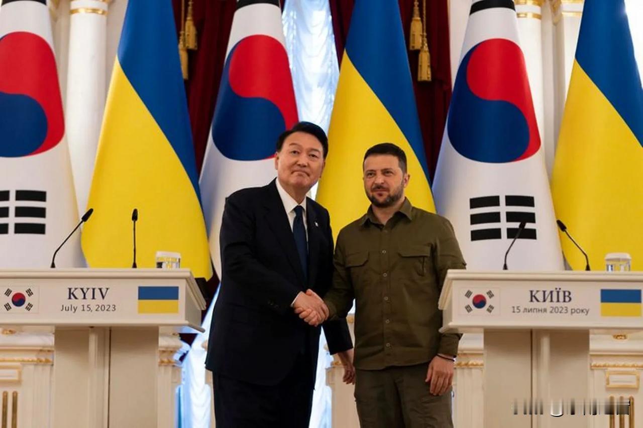 尹锡悦不作死，就不会死！

韩国向乌克兰提供 1 亿美元援助并签署引资21亿美元