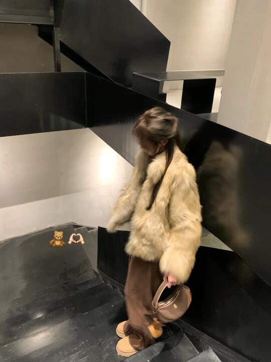 🐕 . ⍤⃝ʺ̤ 🥢🚶🏻‍♀️