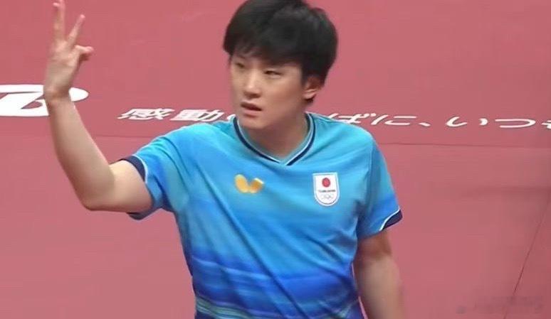 周启豪3比0张本智和周启豪3比0战胜张本智和，干得漂亮！ ​​​