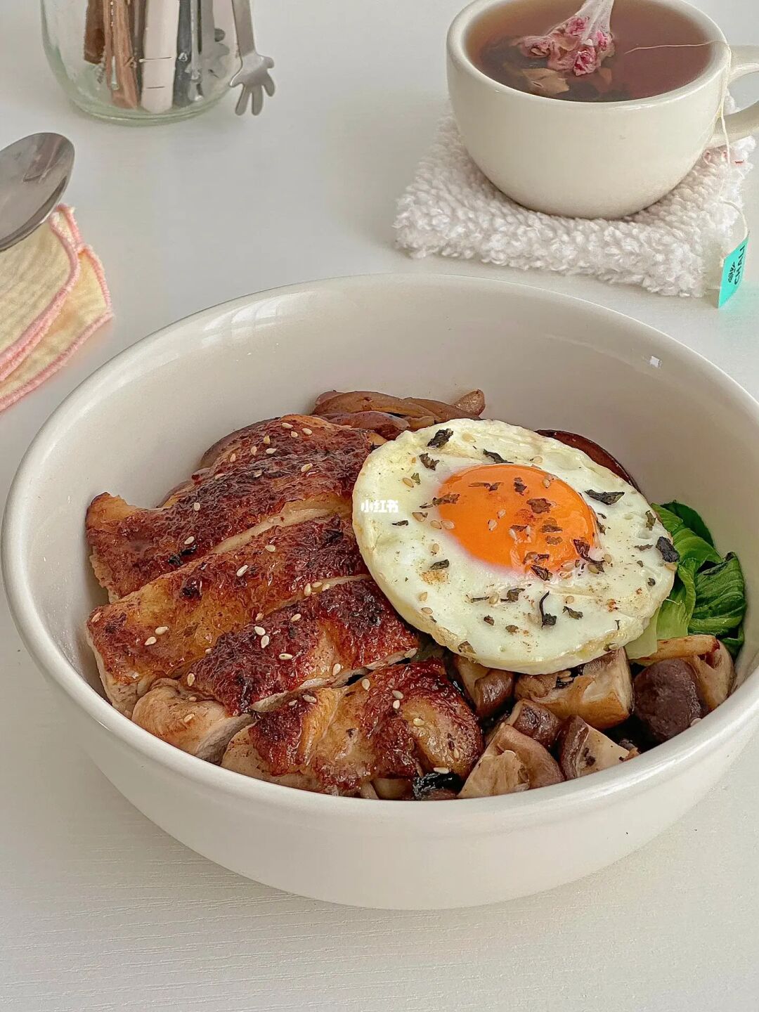 દ⍤૩ 🥣 ⑅香煎鸡排藜麦饭