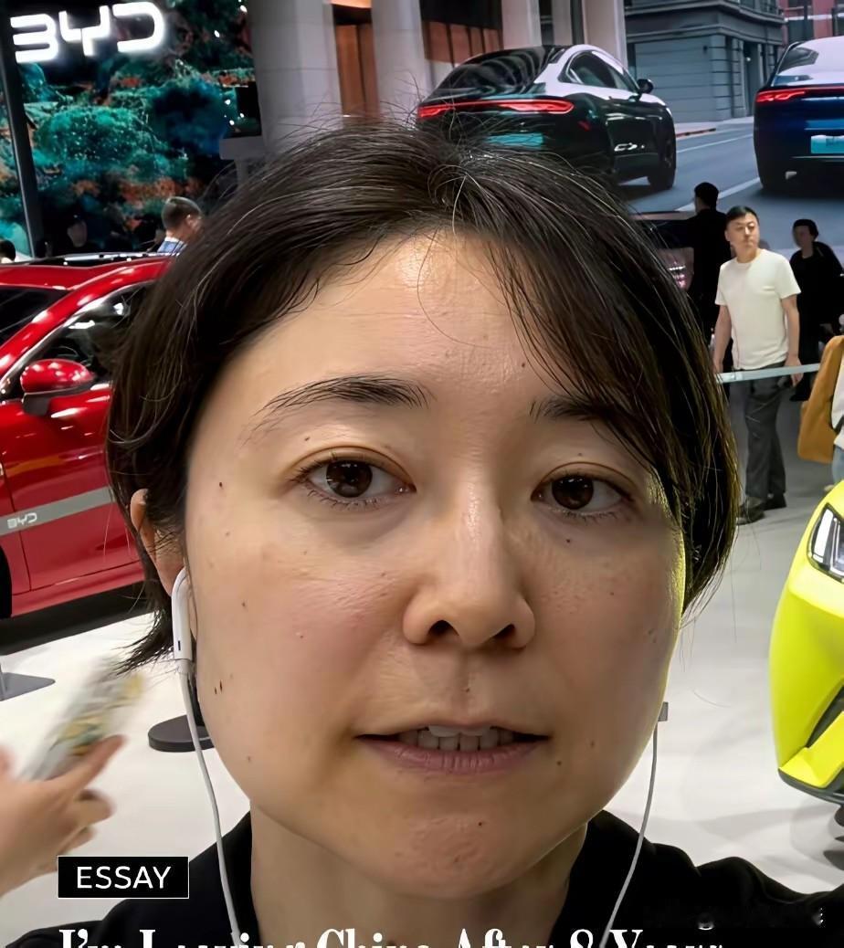 久保田洋子，一个在中国生活了八年的日籍记者，临走时说感受到“对外国人的怀疑情绪日