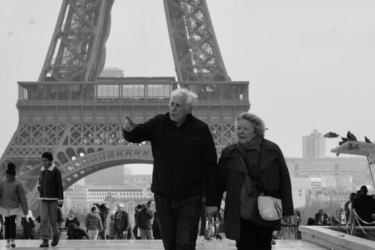 𝙃𝙤𝙡𝙙 𝙢𝙮 𝙝𝙖𝙣𝙙𝙨 𝙣𝙤 𝙢𝙖?...