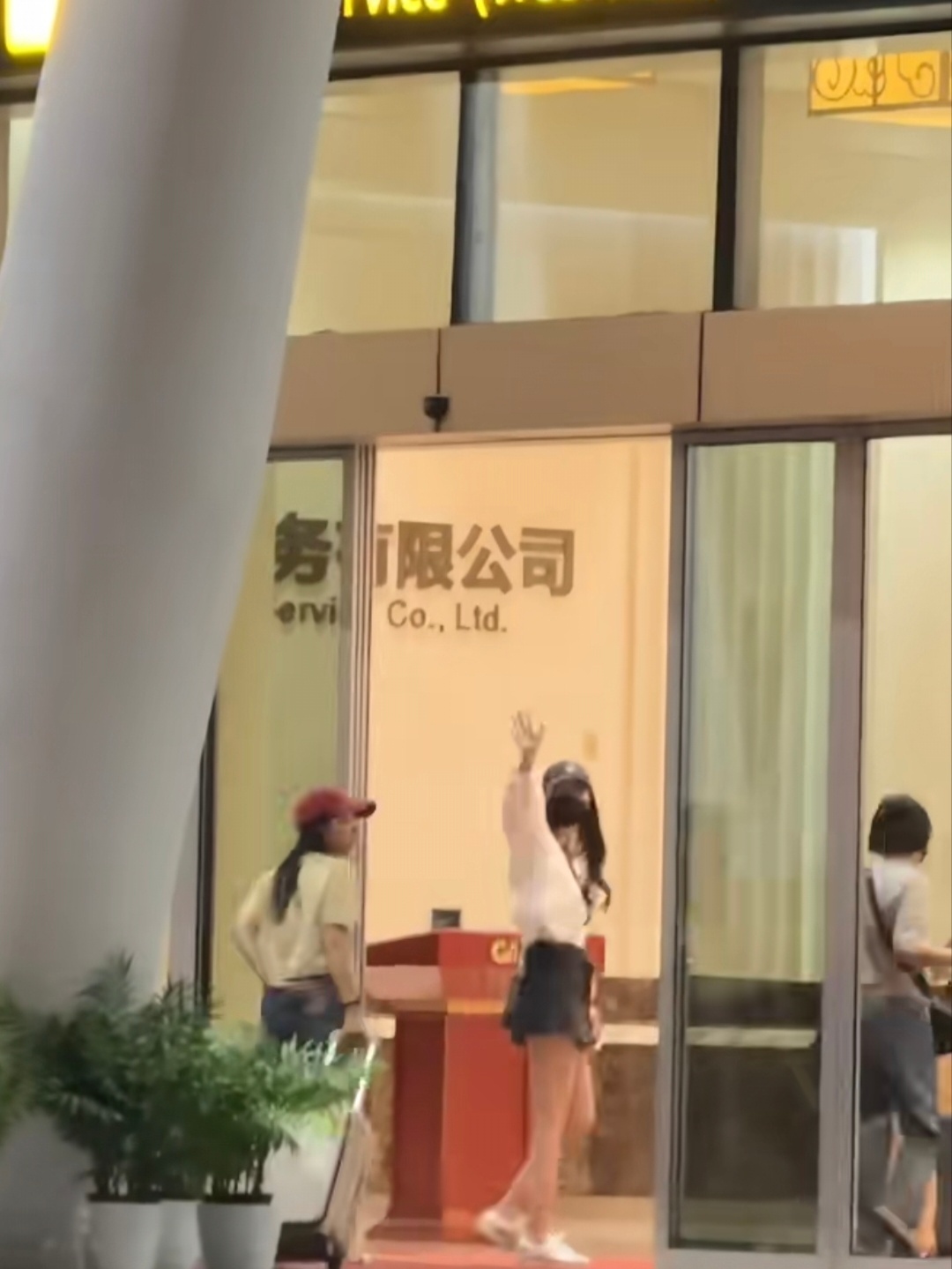 妈妈接女鹅回家 好好休息吧小嘟嘟