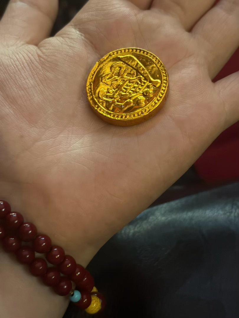 生活如漂在水面上的一支荷 