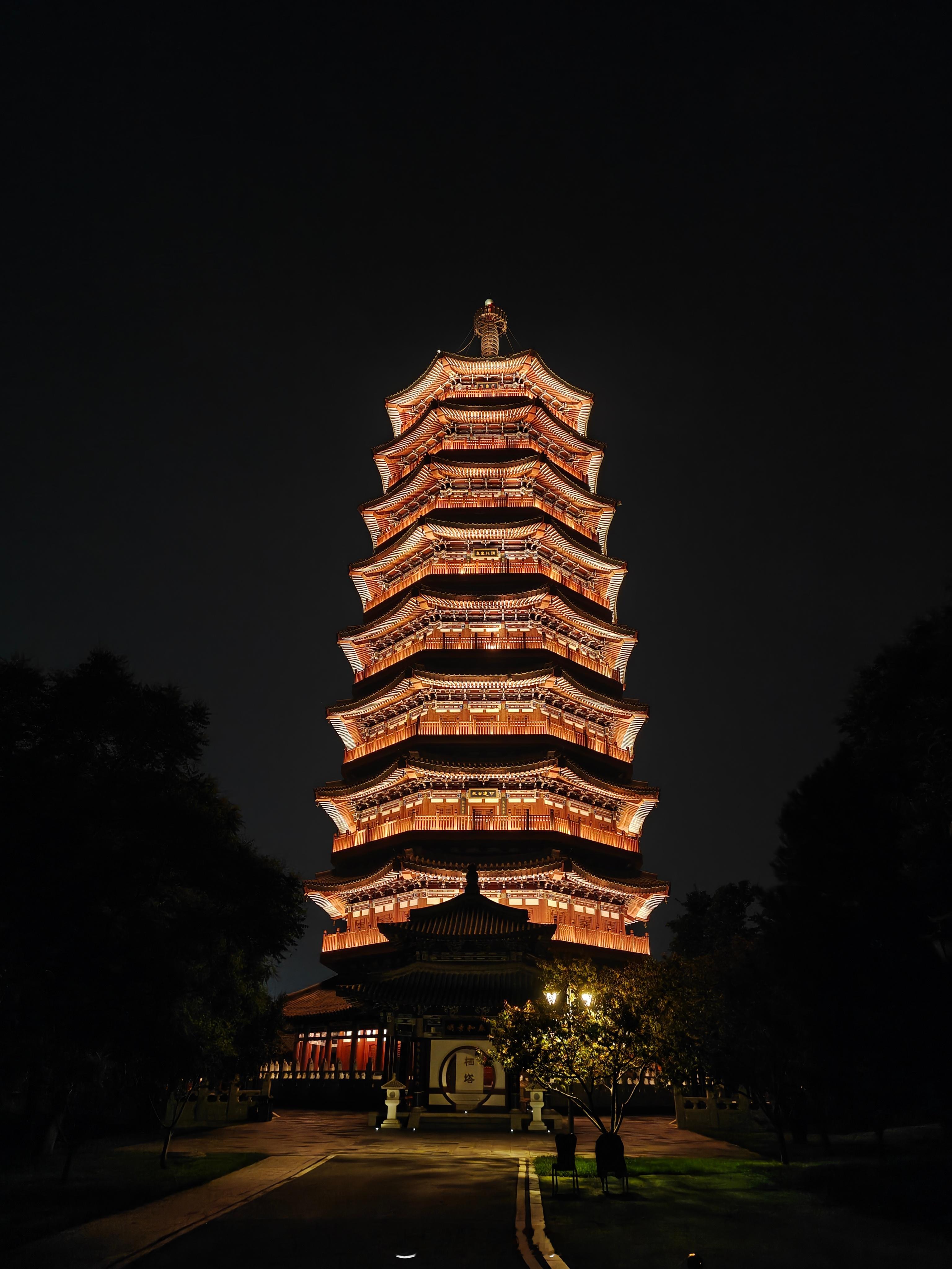 再来雁栖湖。[哇]来试驾顺便过个周末。  ​​​