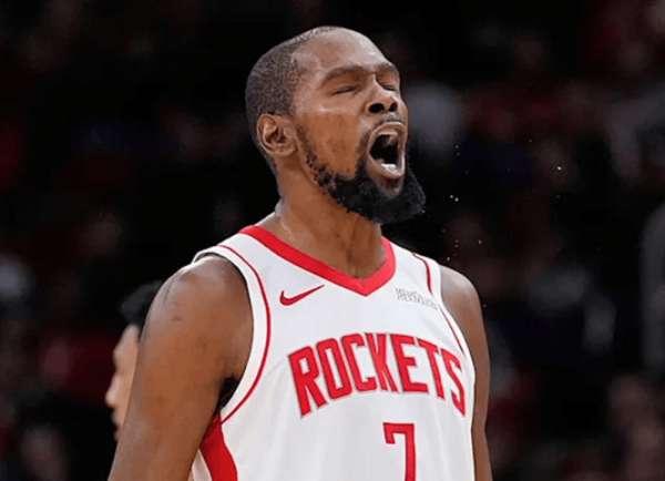 申杜哑火，阿门、弗拉格天赋对对碰，火箭被独行侠惊出一身冷汗，以111比107拿下