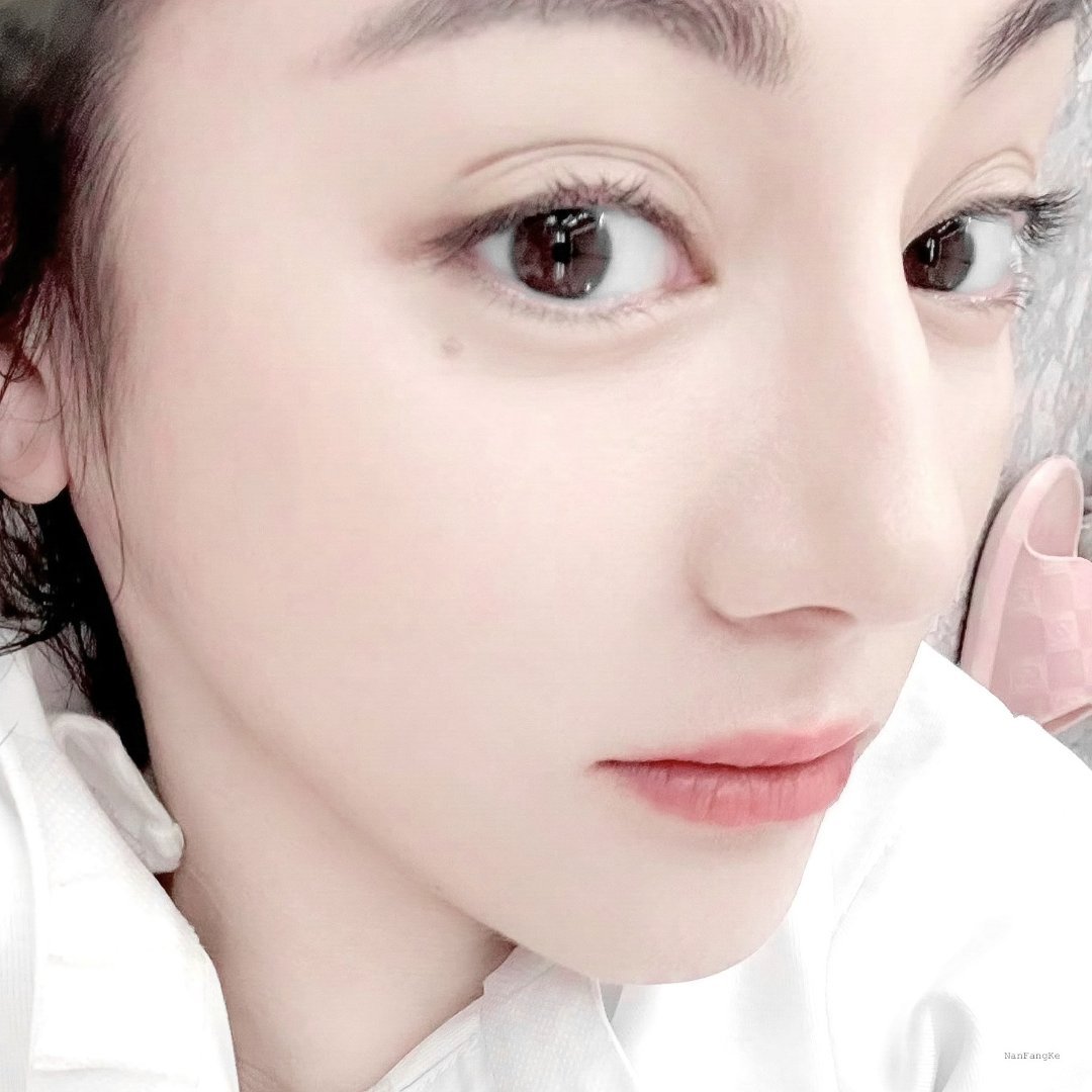迪丽热巴“永远都会对这个世界抱有善意，永远都会用一种美好的心去看待这个世界。希望