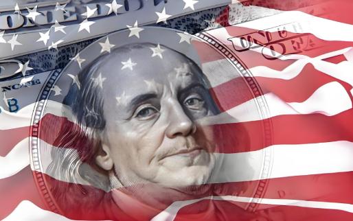 美国一直盯着中国手里的美债，希望中国能大规模抛售，但中国并没有按他们想的来。相反