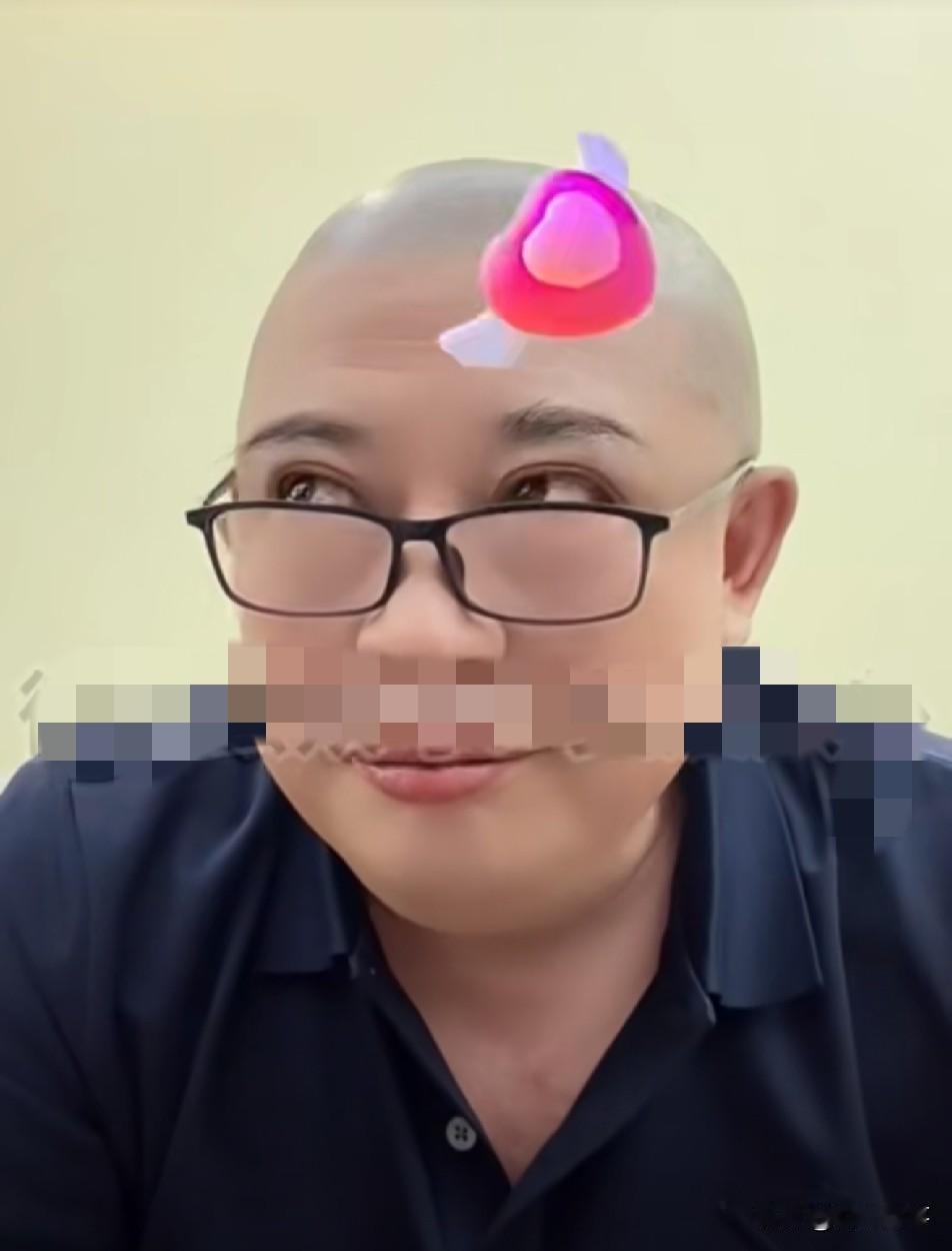 露馅了！“三驴”童言无忌说漏嘴，驴爸吓坏紧急关播。

             