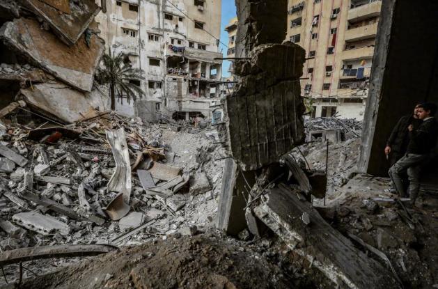 哈马斯突然松口，愿意交出加沙内部安全部门和警察手里的数千支自动步枪，让特朗普牵头