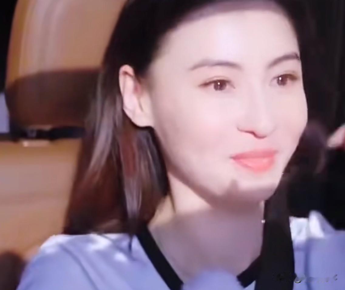 我怀疑过张柏芝生三胎是为了和谢霆锋赌气，也怀疑过张柏芝是为了多分财产，不过从四哥