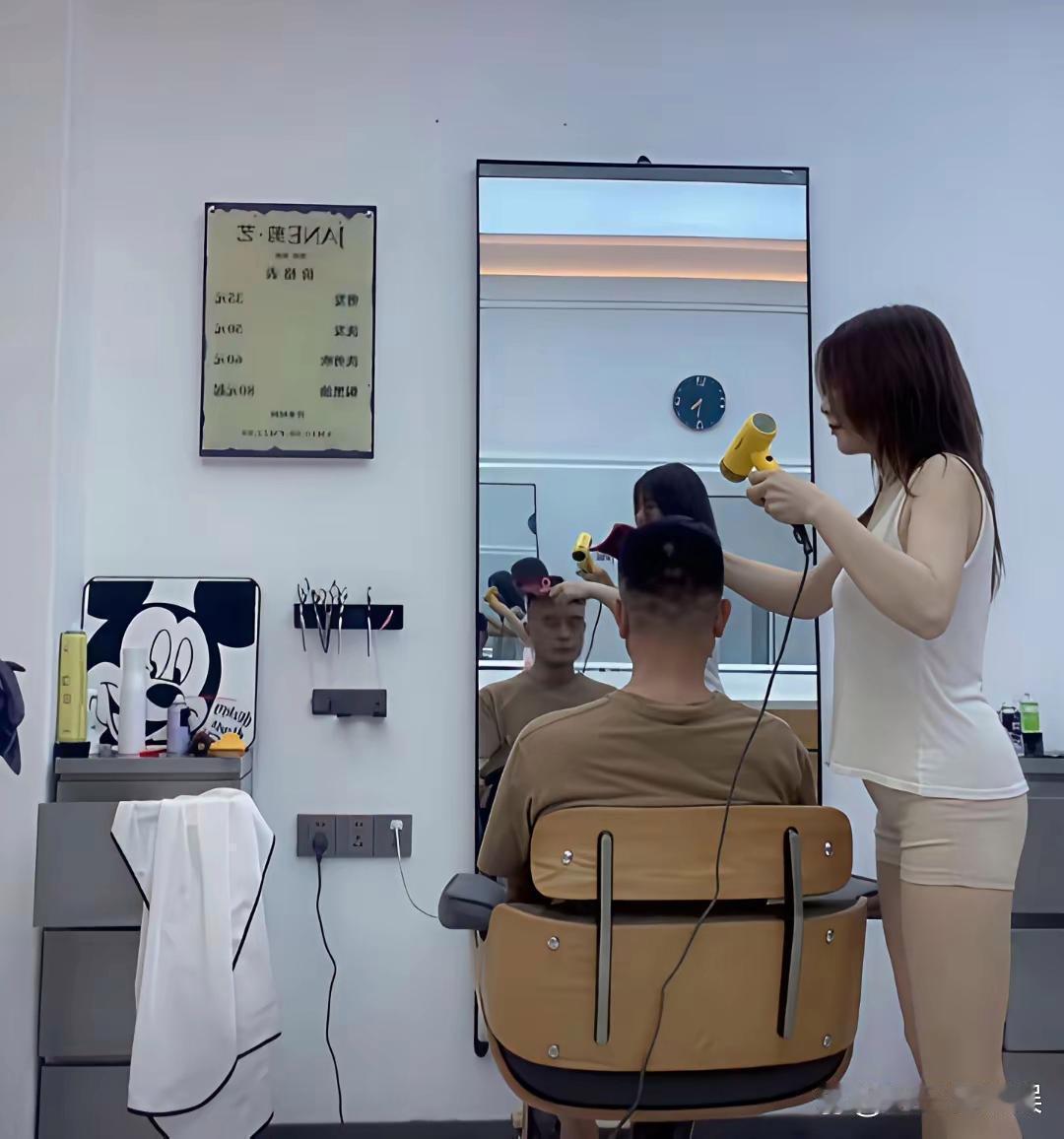 理个发，要35块钱贵不贵