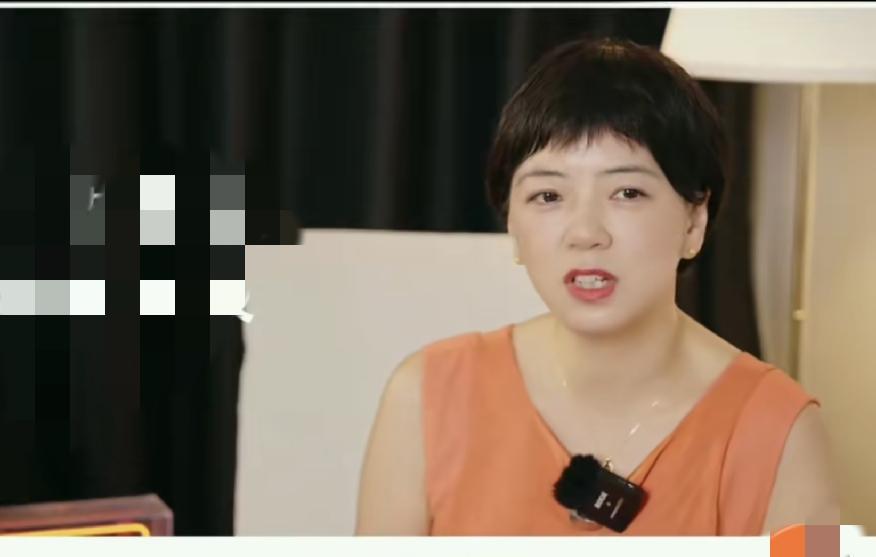 47岁美女，长的非常年轻，像30多岁的女，自己说，有很多段感情，也谈过姐弟恋，现