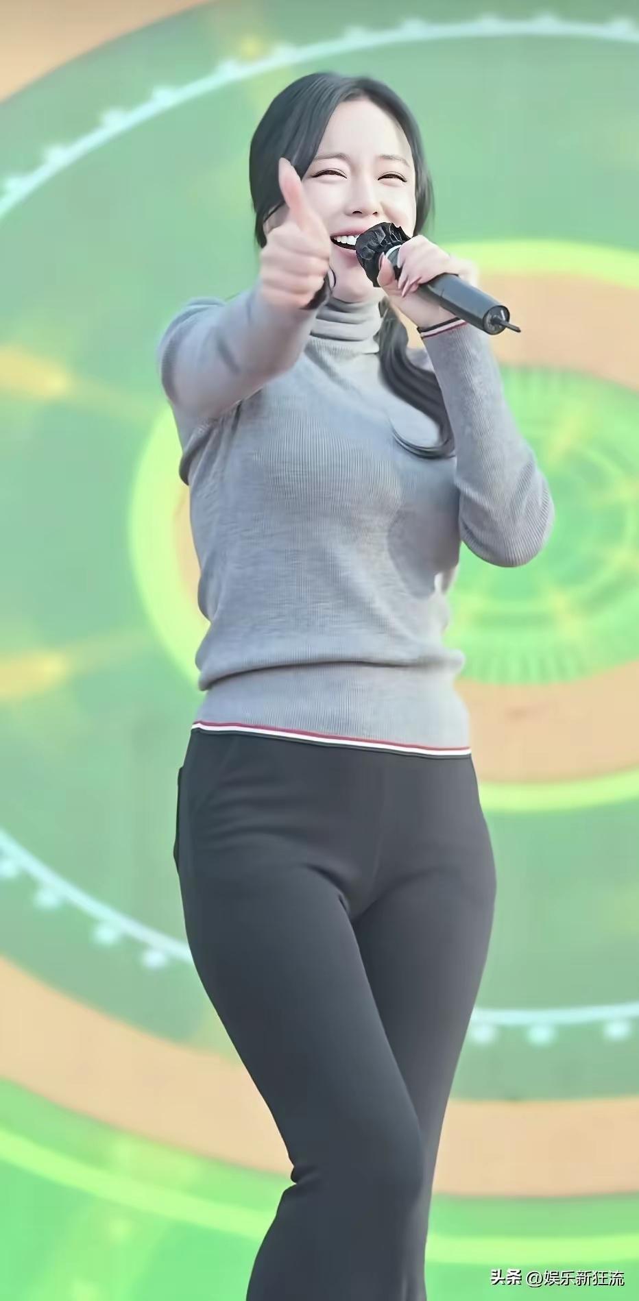 一切尽在不言中…