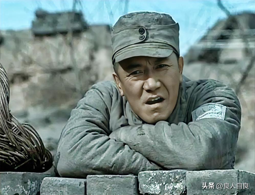 为什么很多人都喜欢看亮剑很多人喜欢看《亮剑》，是为了满足一种理想化的心态：抗战是