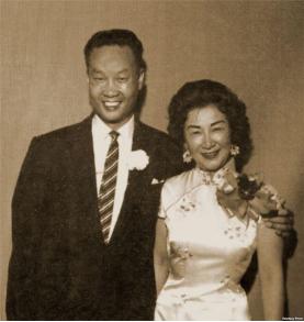 1986年，潜伏美国37年的王牌特工金无怠被中情局逮捕，面对审讯时，他突然说：“
