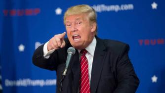 现在终于明白了，为什么特朗普与咱们的贸易战突然熄火了，原来不是美国政府认输了，而