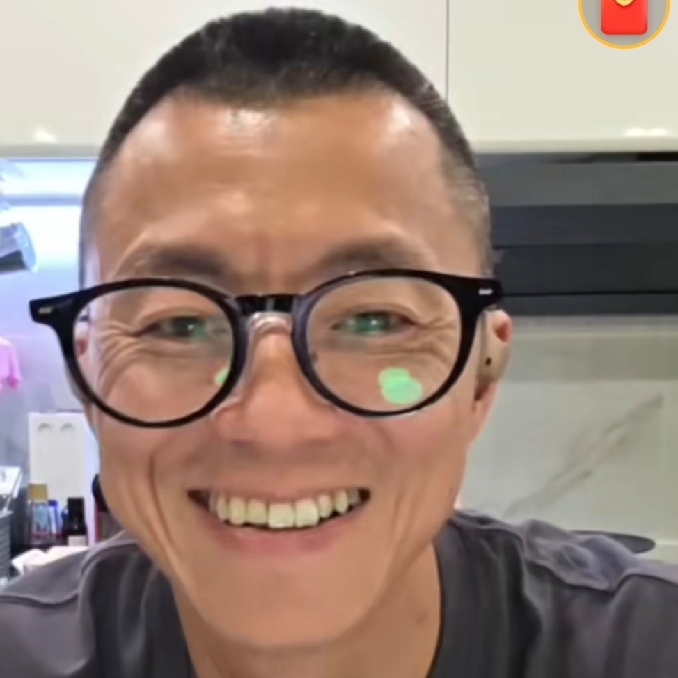 刘路一婊真名世，千载谁堪伯仲间。 ​​​