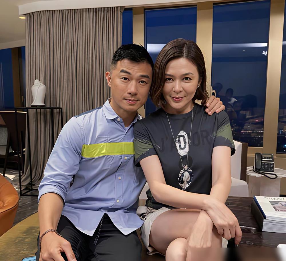 当小三，嫁富豪，关之琳对着镜头说我什么都试过，你还觉得她找个小男友算个事？
1