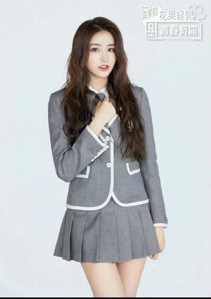 【#金子涵喊话拉黑蔡徐坤#，蔡徐坤工作室回应】今日，金子涵在社交平台发布了拉黑蔡