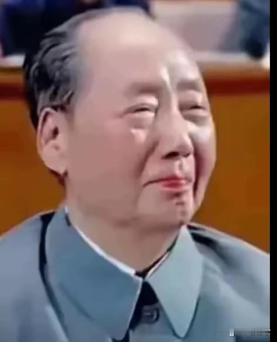 今天是七一建党节，特别！特别的想念我们敬爱的毛主席！[祈祷][祈祷][祈祷][祈