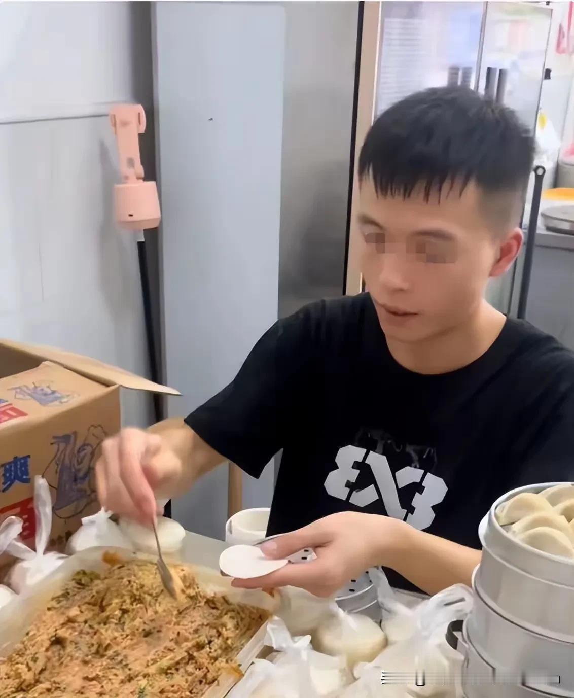 婚礼前夜，湖南25岁创业帅哥与未婚妻双双离世！4秒通话成最后对话，疑点重重

红