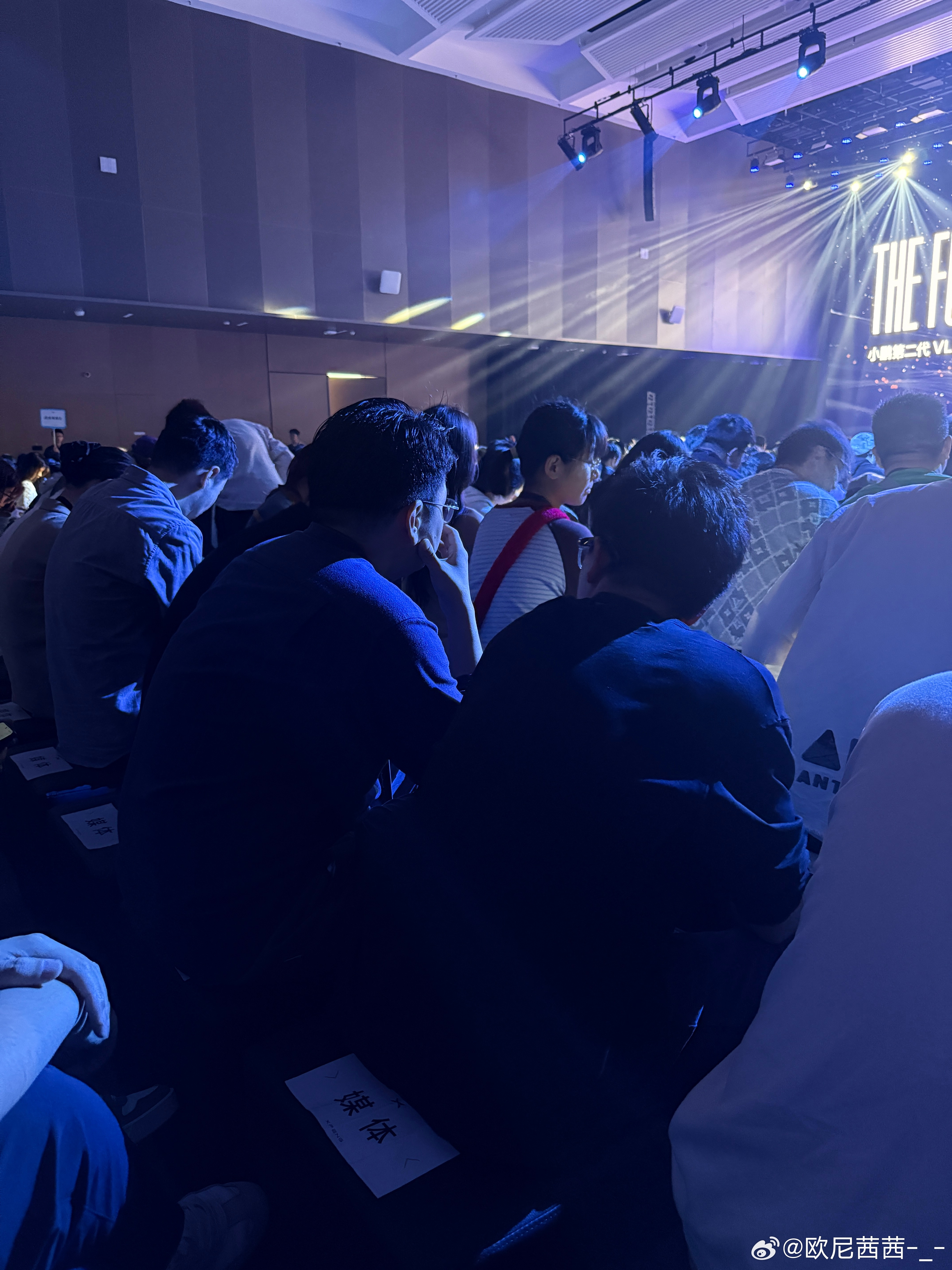 咦，又碰到这两个自以为是的老登，好久不见又油腻了哈小鹏第二代vla在3月2日发布