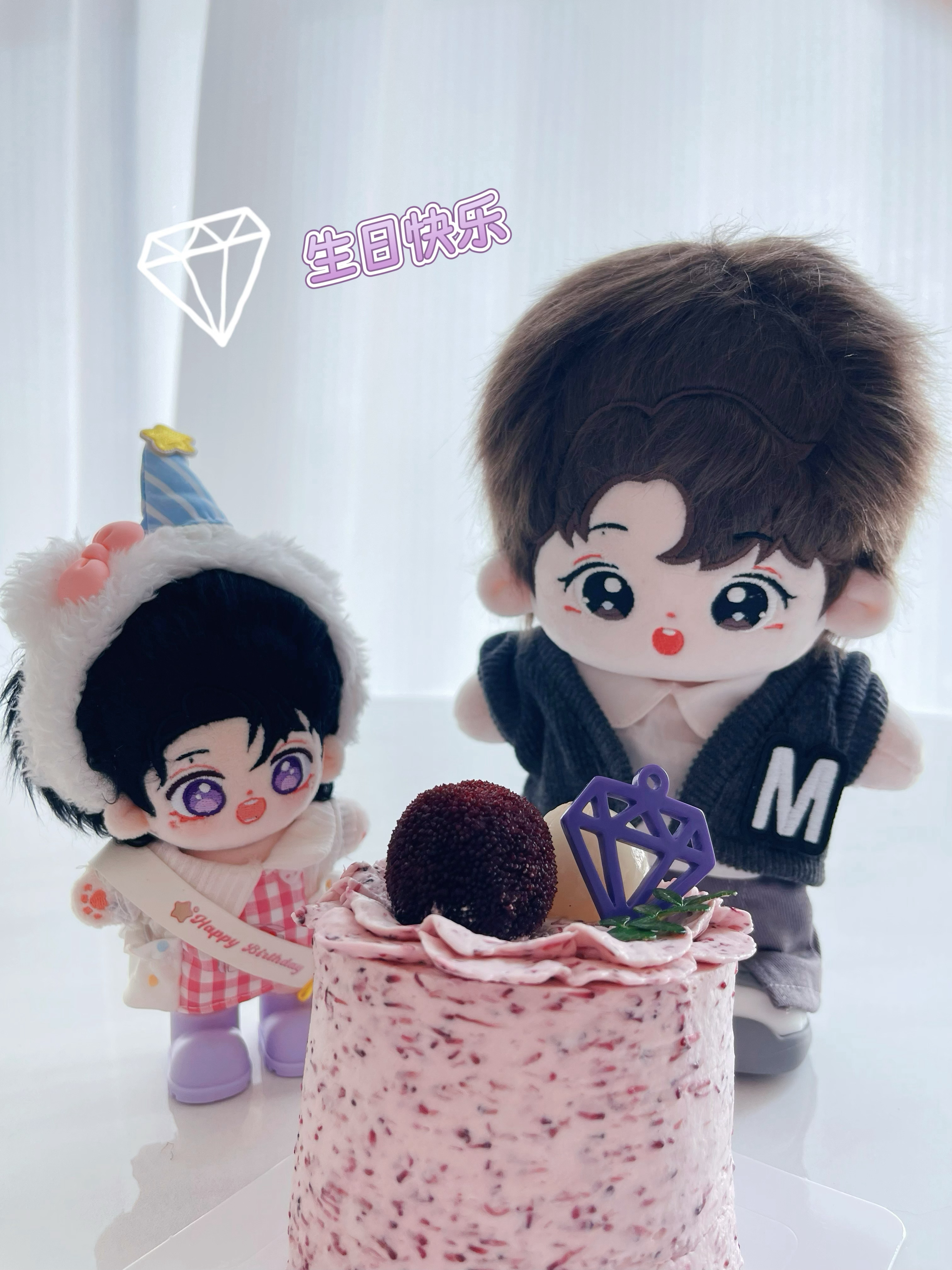 邓为的小女孩们 生日快乐呀 差点忙得忘记分享了希望我们能一起过每一个生日 爱我可