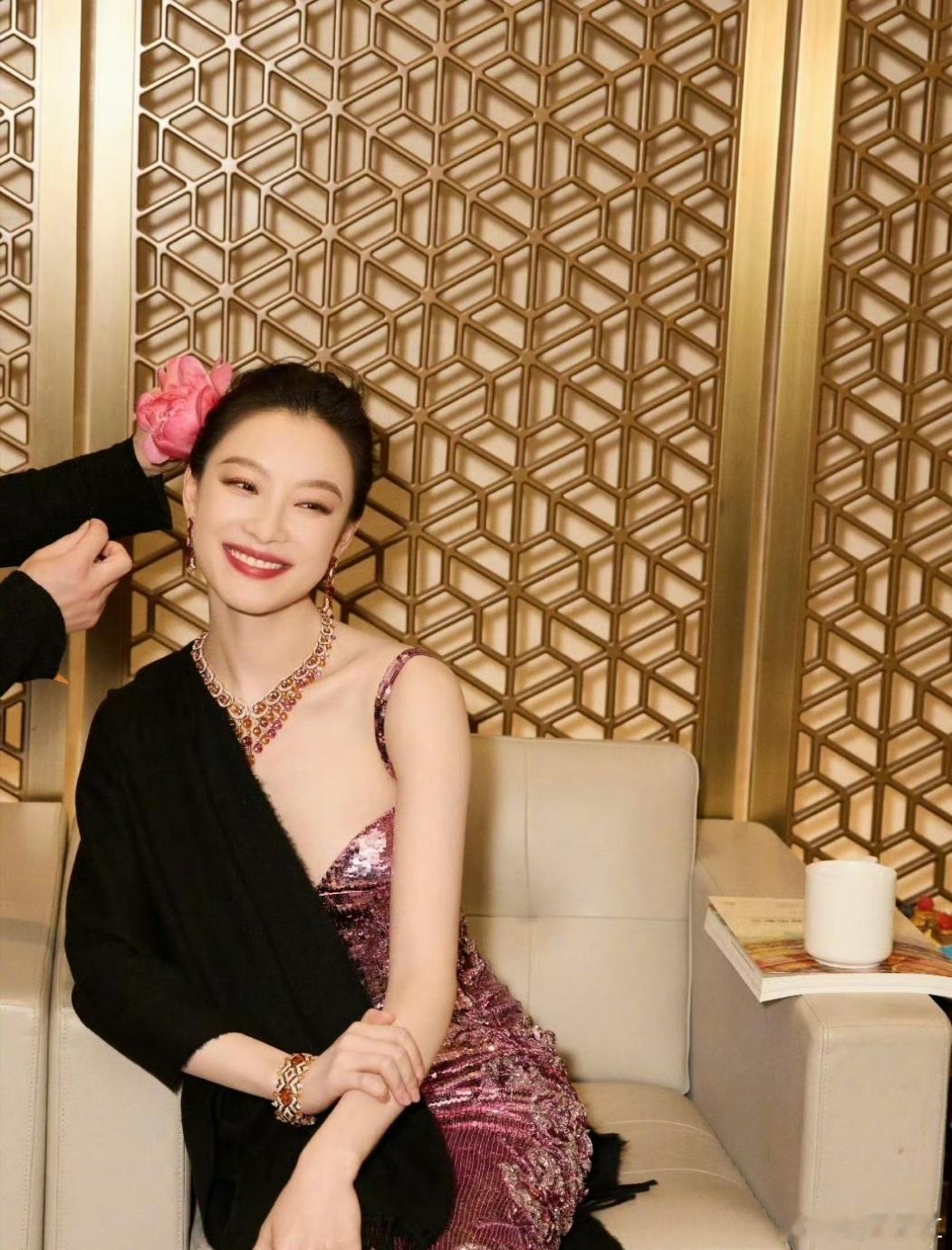 倪妮名誉维权声明 必须力挺倪妮维权，还网络一片清朗！她独特的气质和扎实的演技，是