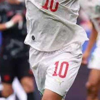 东道主回家！摩洛哥3-0加拿大，成首支晋级8强球队加拿大开场猛如虎，前10分钟3