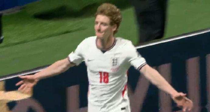 英格兰率先破门 戈登破门⚽️世界杯半决赛英格兰vs阿根廷下半场，英格兰率先破门！