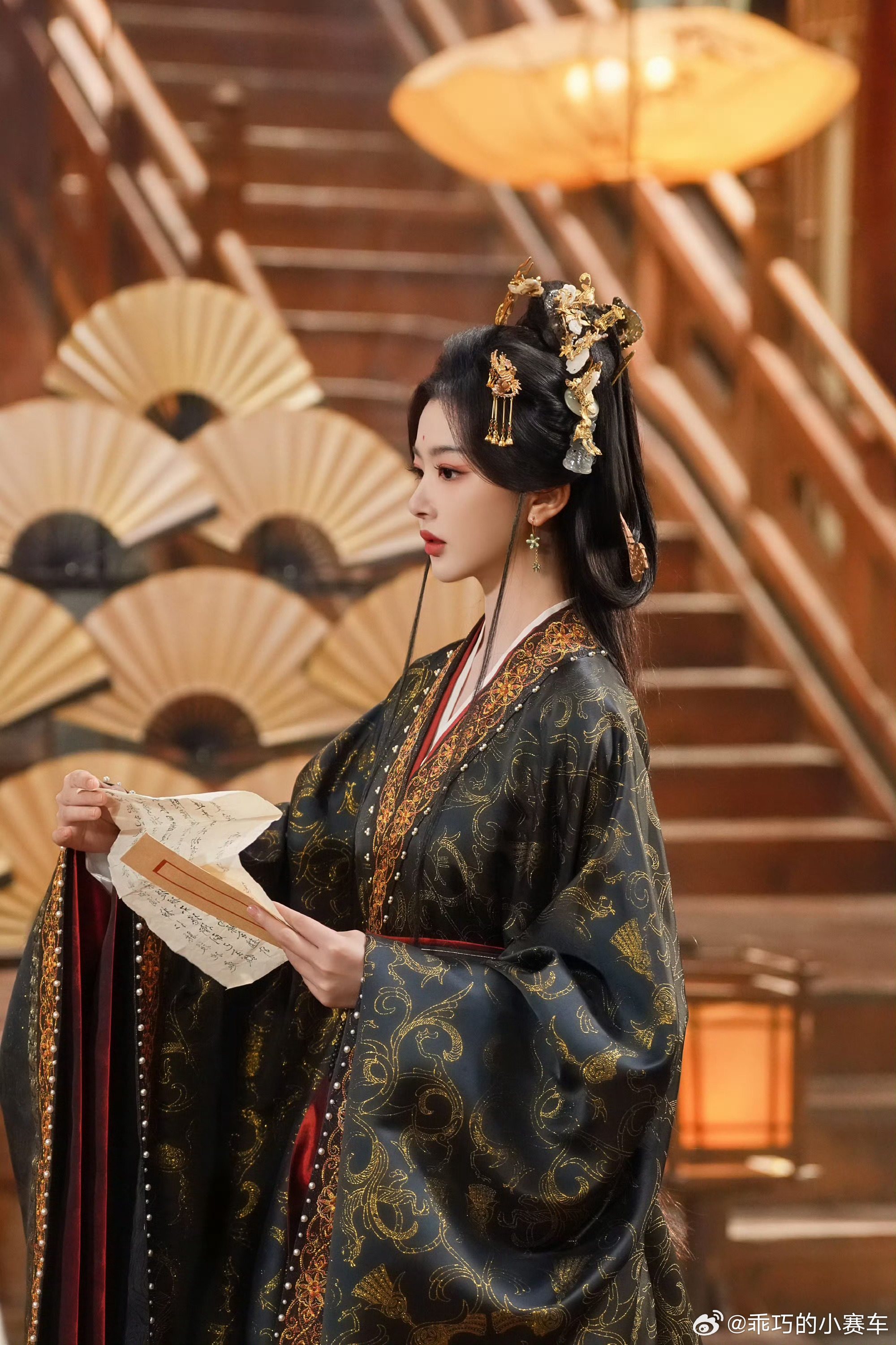 孔雪儿孔雪儿终于不演小白花了孔雪儿的长相自带柔和感，用来演绎心机女主意外适配，软