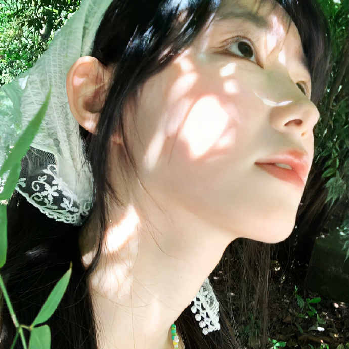 这组用来做𝗪𝗲𝗖𝗵𝗮𝘁头像也很棒～ ​​​