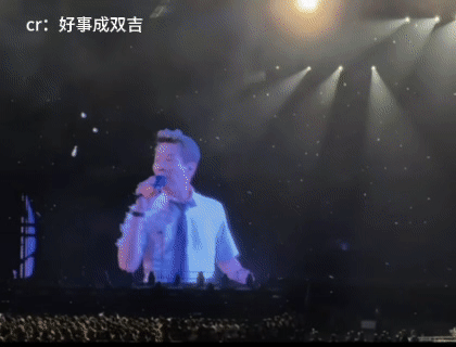 @陶喆 最后一条献给天津站的柳絮：谢谢你，因为有你，我们看到了陶喆学猫猫的全过程