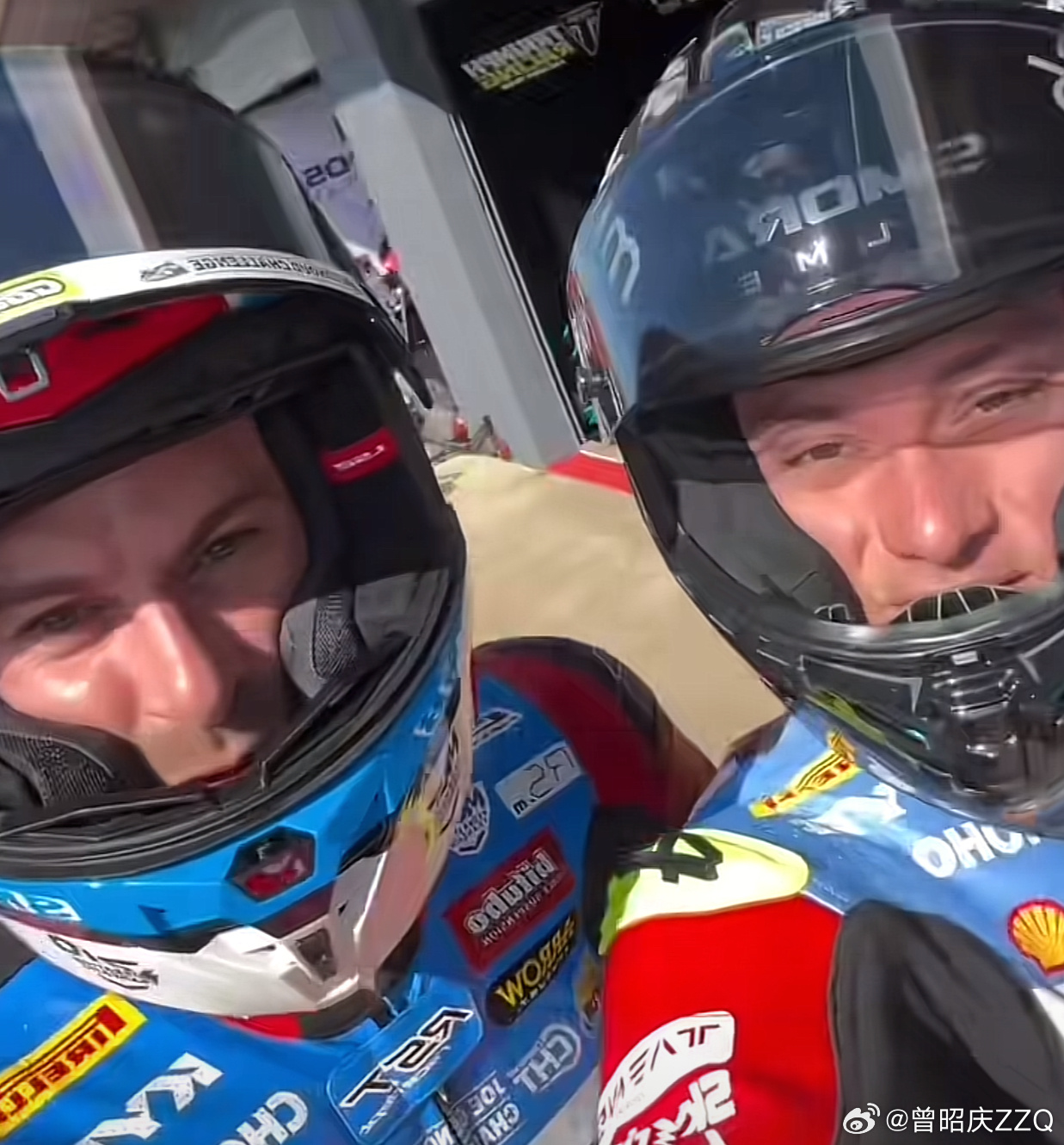 才发现，张雪和Evan Bros车队的缘分绝了——两位车手竟然都是中国头盔品牌的
