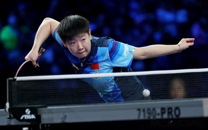 3-2！弥补亚锦赛丢金遗憾，孙颖莎逆转王曼昱，和陈梦会师决赛！
孙颖莎在WTT球