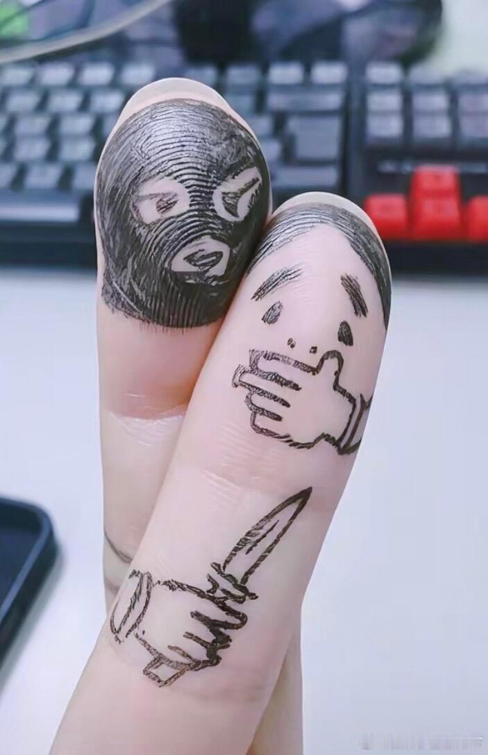不许喊，要qian还是要ming[偷笑][偷笑] ​​​