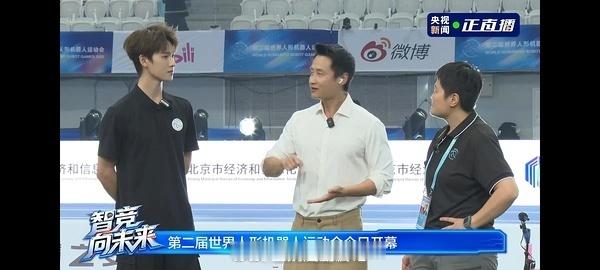 李昀锐可以去参加披荆斩棘了李昀锐真不错啊，上了央视新闻和cctv5，稳稳的上坡路