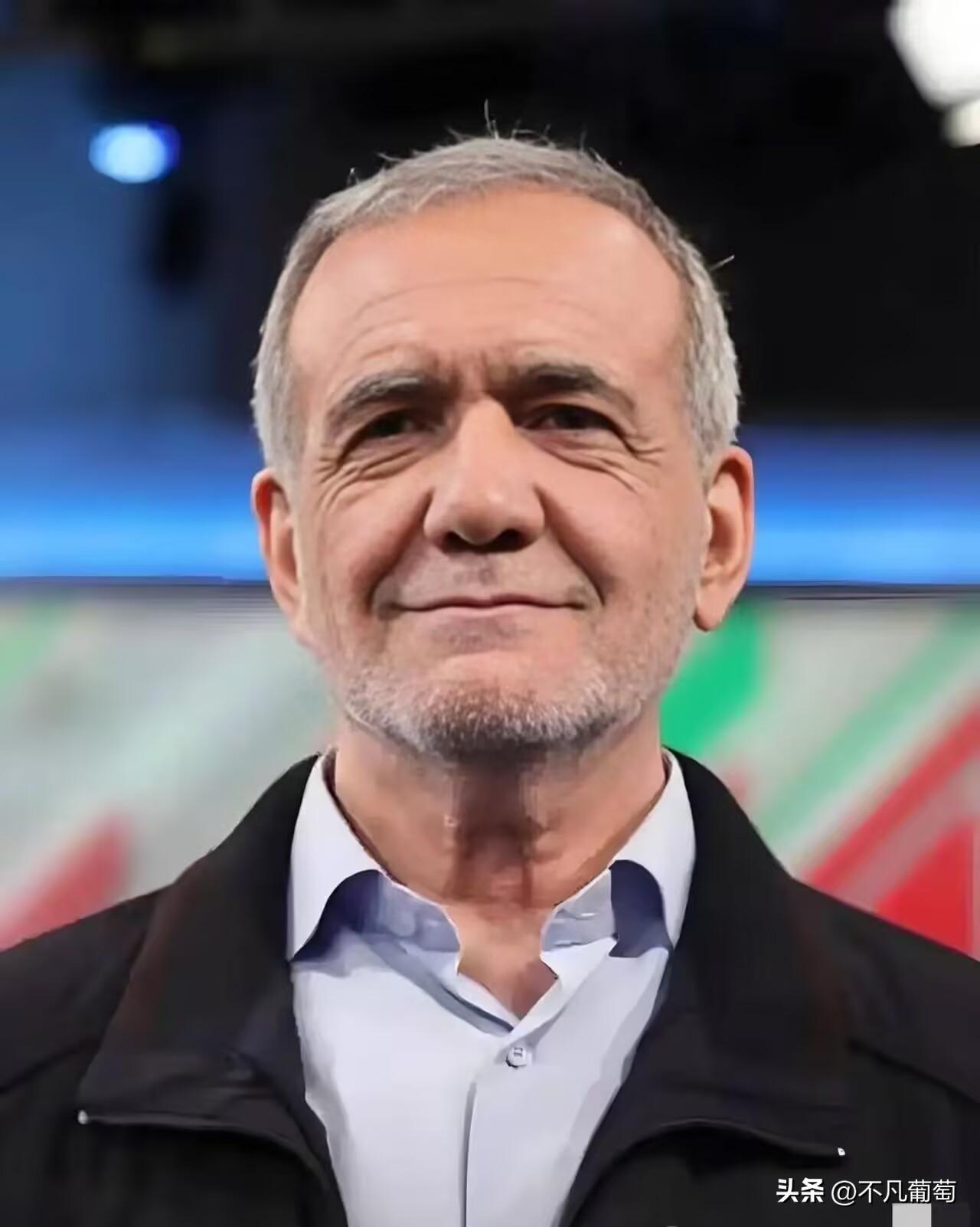 伊朗发动反击了！
2月28日，伊朗军方正式宣布对卡塔尔、巴林、科威特和阿联酋境内