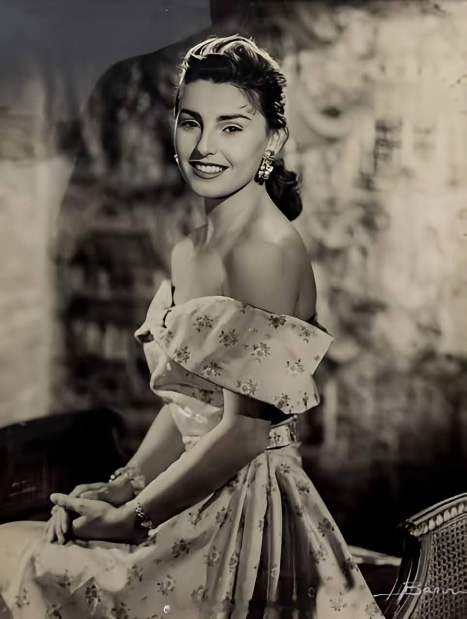 王室王室泰国王室暹罗往事 103岁的阿根廷王妃西莉娅·霍华德小姐（西班牙语昵称：