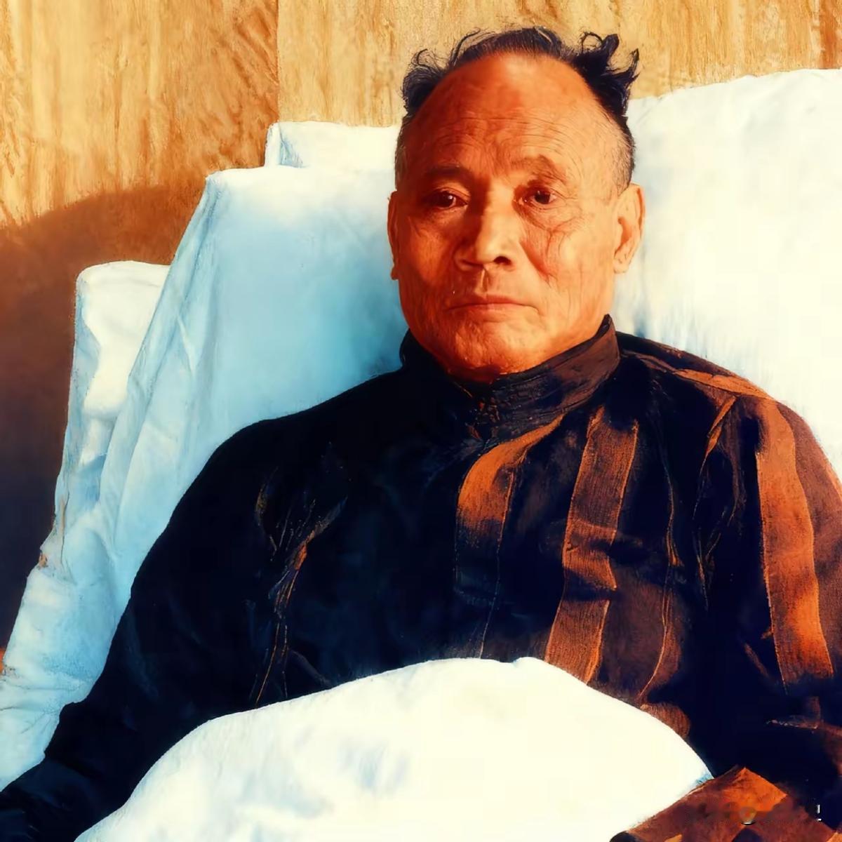 1954年，汤恩伯死在日本，蒋介石知道后，态度却非常冷淡：“死了也好。”其实，汤