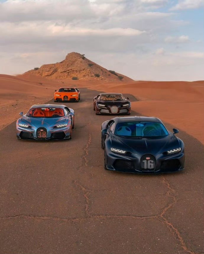 布加迪 Chiron Super Sport🚗 ​​​🚗🚗 ​​​