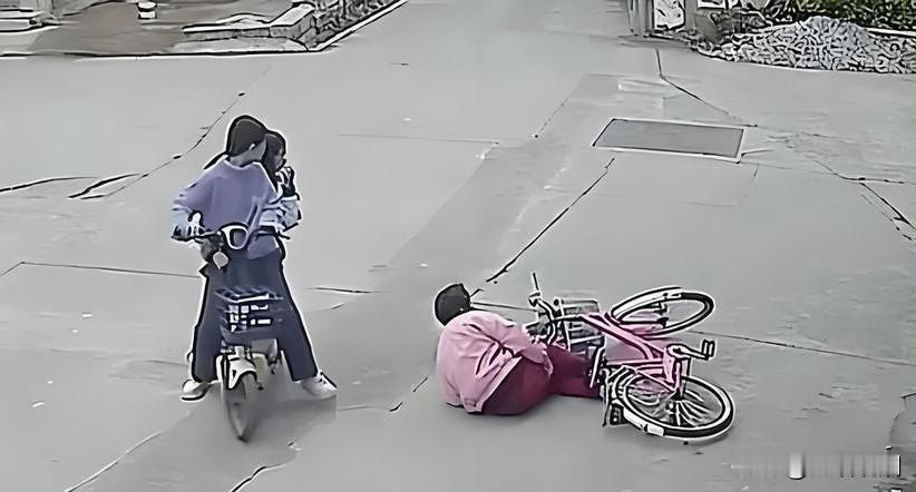 【扶人被讹撤诉：别让善良寒了心】
 
马上就要到学雷锋、树新风的三月，福建莆田却