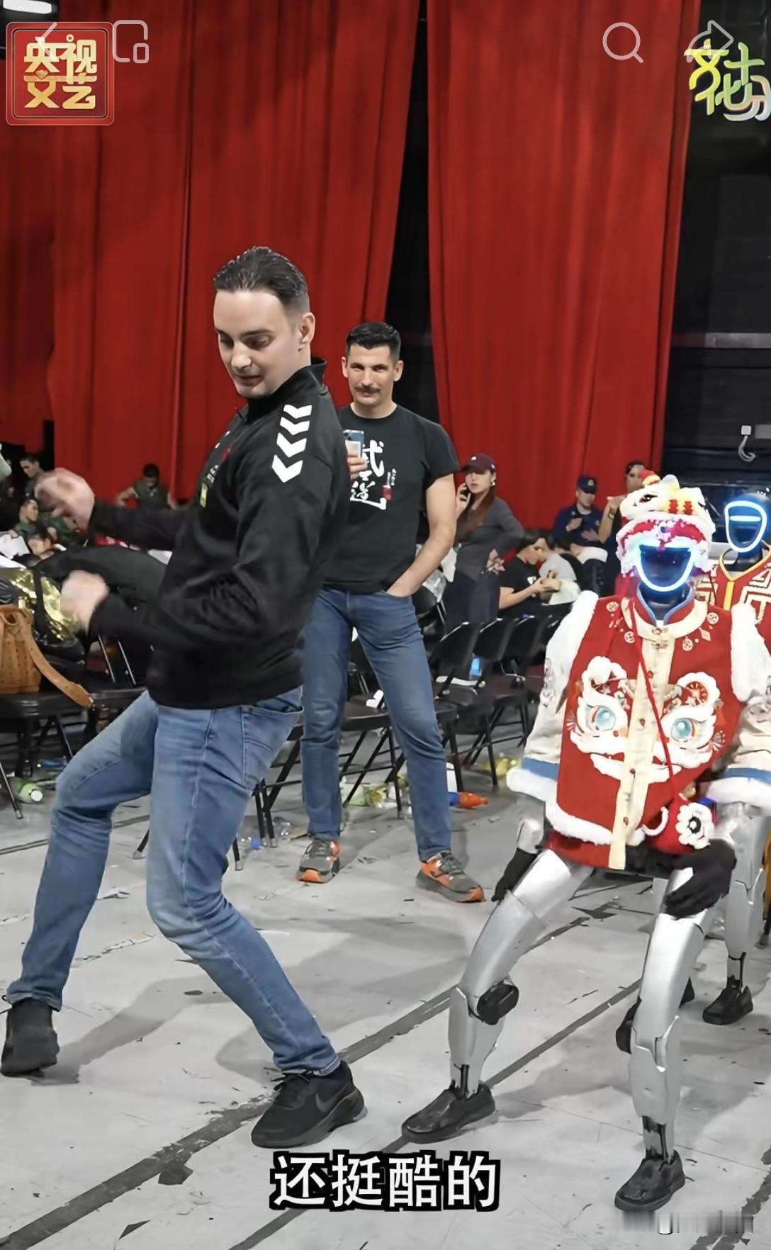 春晚里的2026：读懂这5个信号，就看懂了十五五开局风向
 
看春晚，不仅是看明