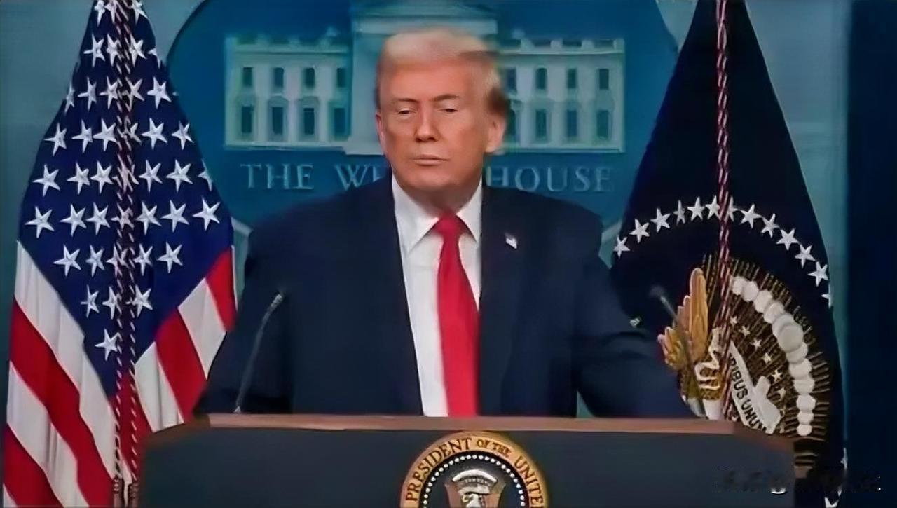 特朗普:“我和马克龙、斯塔默处得不错，虽然我不在的时候他们说话可能有点强硬，但我