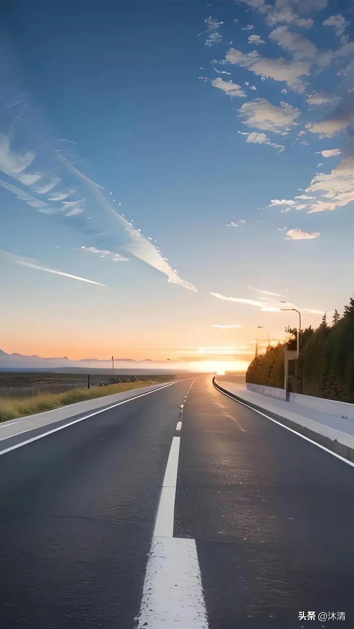 闺蜜的女儿和男朋友都是体制内公务员，男孩是独生子，母亲没工作，也没买婚房。男孩说