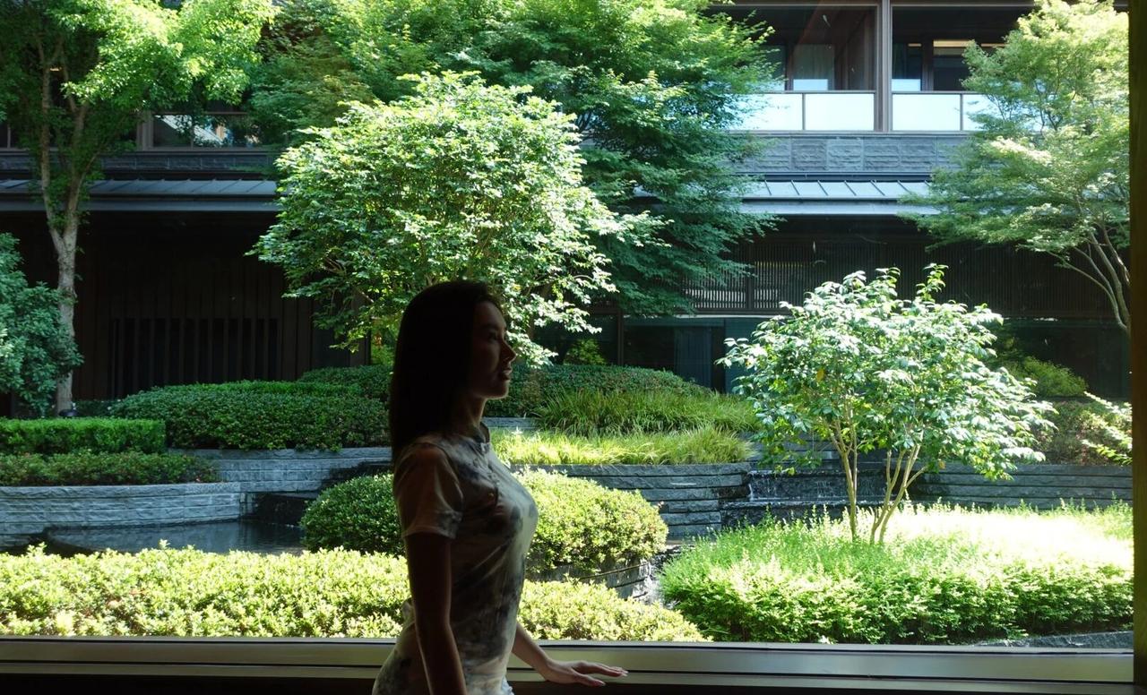 熬过孤独，会变好的刘震云说：“一个人的孤独不是孤独，一个人找另一个人，一句话找另